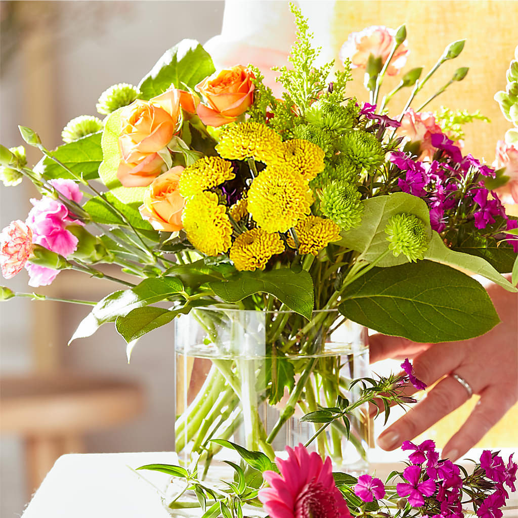 Bold & Bright – A Florist Original – Kalas Events Inc, Orlando FL