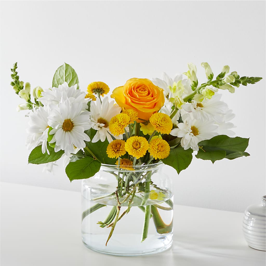 Sun Salutation Bouquet – Kalas Events Inc, Orlando FL