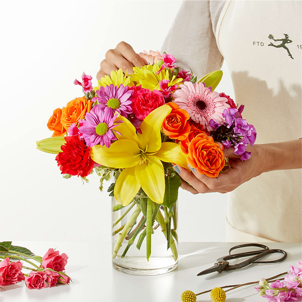 Cue the Confetti - A Florist Original – Kalas Events Inc, Orlando FL