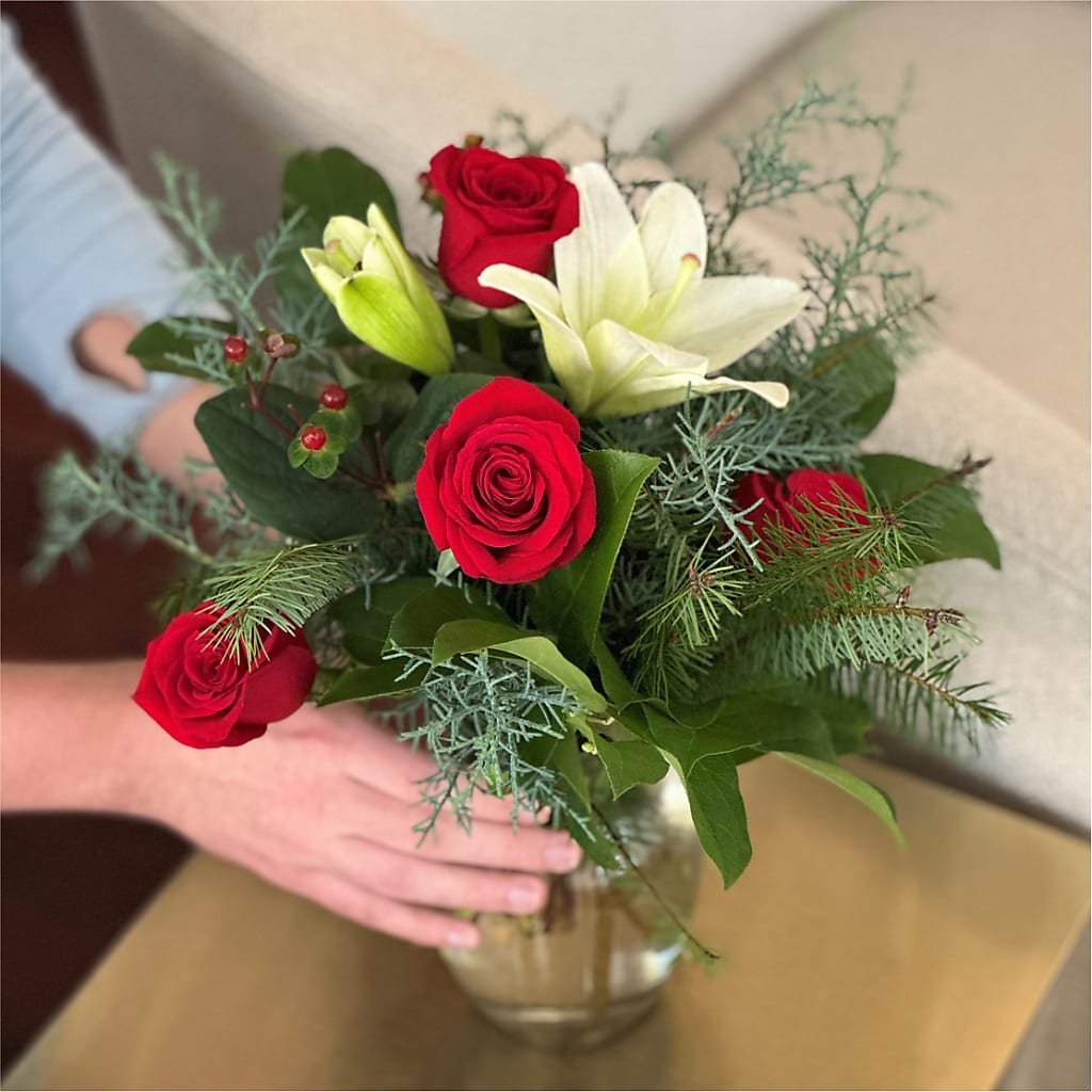 Glittering Lights Bouquet – Kalas Events Inc, Orlando FL
