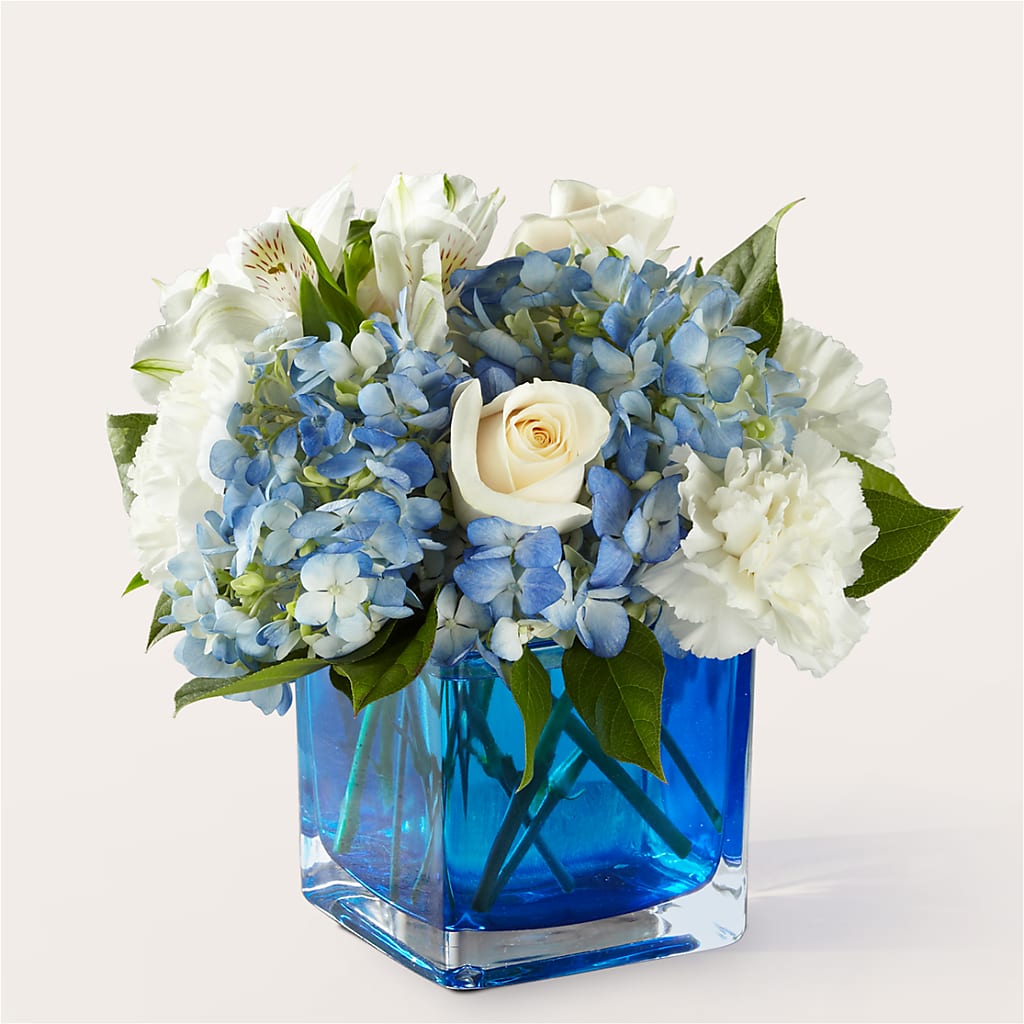 Soothing Waters Bouquet – Kalas Events Inc, Orlando FL