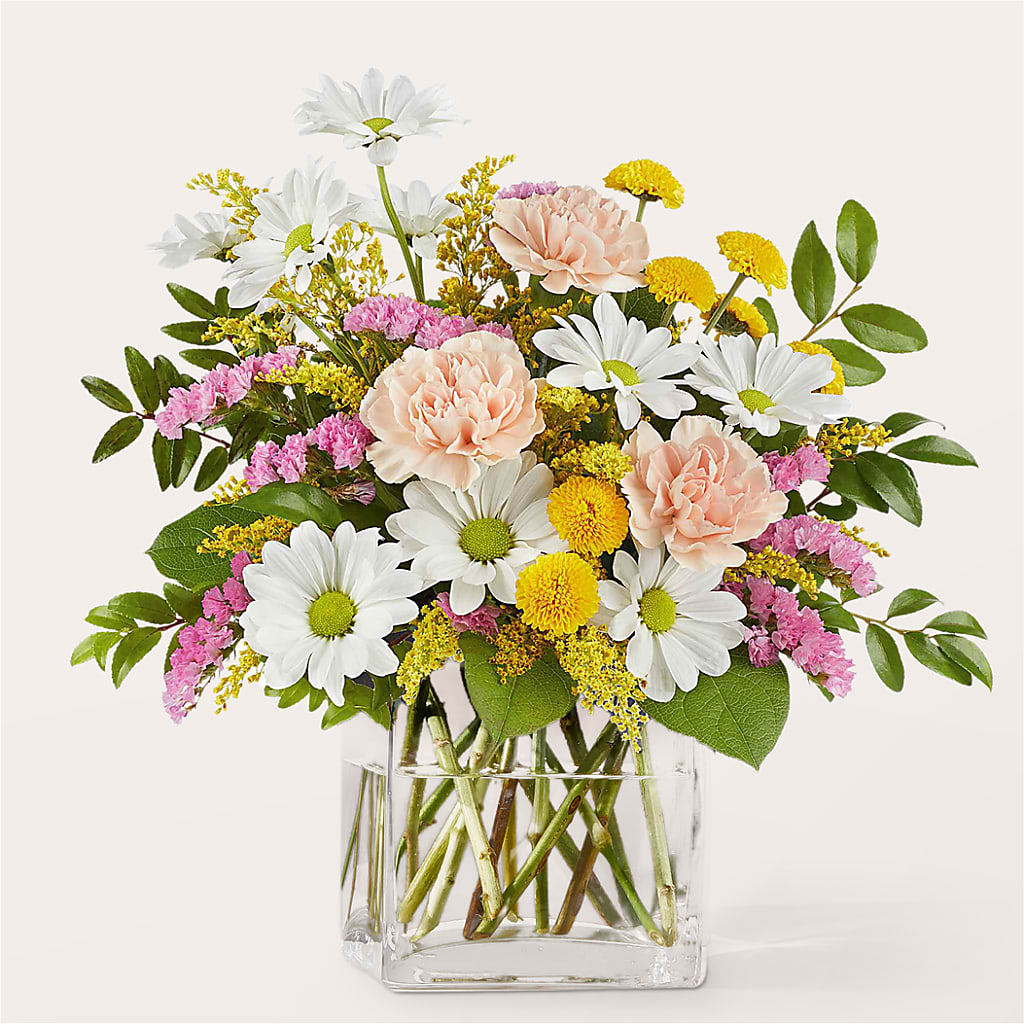 Country Cottage Bouquet – Kalas Events Inc, Orlando FL