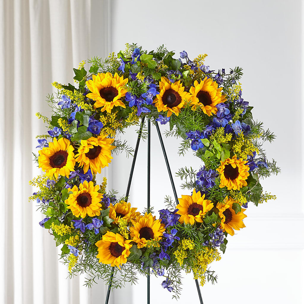 Bright Rays Wreath – Kalas Events Inc, Orlando FL