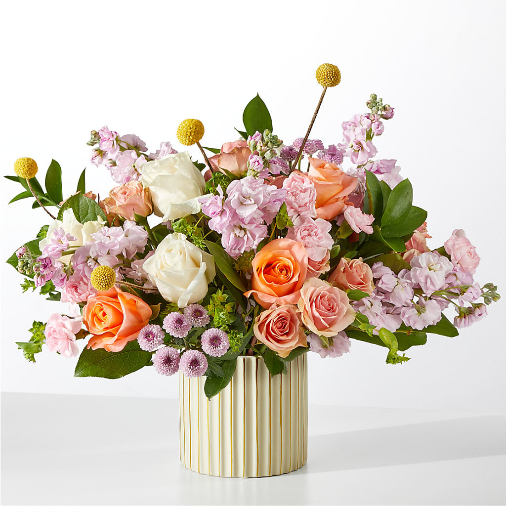 French Market Bouquet with Ivory Vase – Kalas Events Inc, Orlando FL