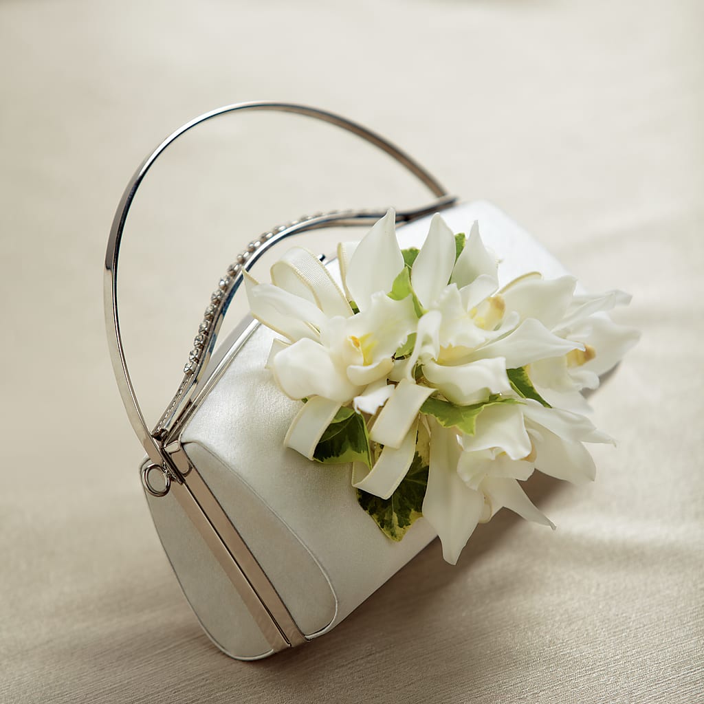 White Purse Decor – Kalas Events Inc, Orlando FL