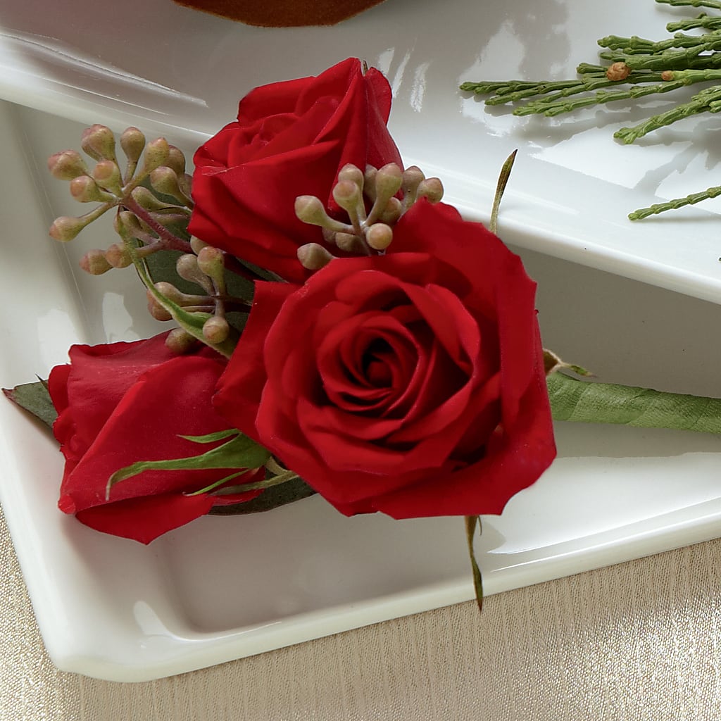 Red Spray Rose Boutonniere – Kalas Events Inc, Orlando FL