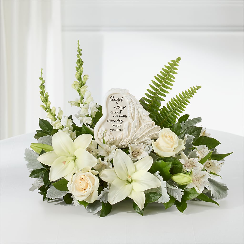 Holding You Close Arrangement –  Kalas Events Inc, Orlando FL
